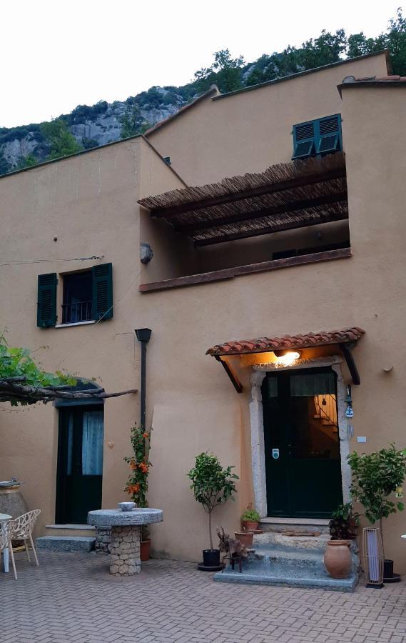 Agriturismo Alveare Finale Ligure Exterior foto